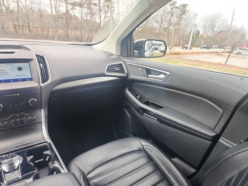 Used 2020 Ford Edge SEL image 30