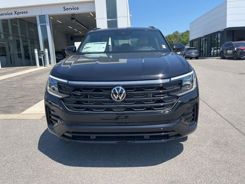 New 2026 Volkswagen Atlas Cross Sport SEL R-Line AWD/4WD image 2