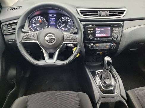 Used 2017 Nissan Rogue Sport S w/ S Appearance Package image 22