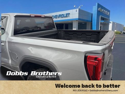 Used 2025 GMC Sierra 1500 AT4 AWD/4WD image 33