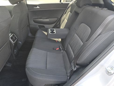 Used 2020 Kia Sportage LX FWD image 27