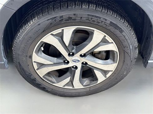 Used 2021 Subaru Outback Touring XT image 28