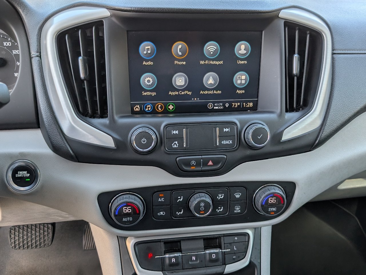 Used 2022 GMC Terrain SLT FWD image 17