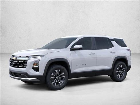 New 2025 Chevrolet Equinox LT w/ Safety and Technology Package image 2