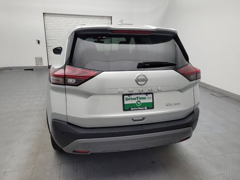 Used 2023 Nissan Rogue SV AWD/4WD image 6