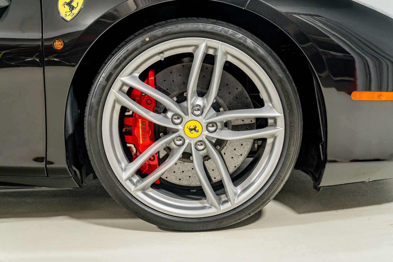 Certified 2018 Ferrari 488 Spider RWD image 24