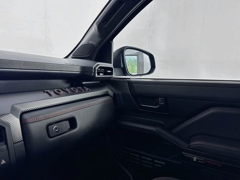 Used 2024 Toyota Tacoma TRD Pro AWD/4WD image 38