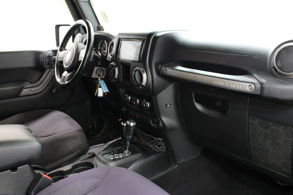 Used 2013 Jeep Wrangler Sport AWD/4WD image 19