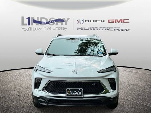 Certified 2024 Buick Encore GX Sport Touring AWD/4WD image 7