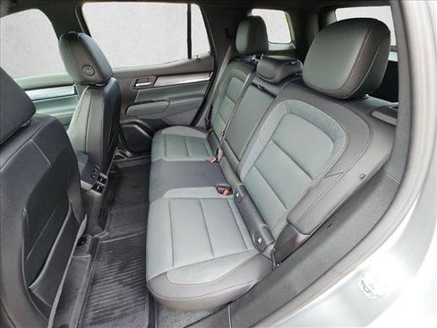 Used 2026 GMC Terrain AT4 w/ Convenience Package III AWD/4WD image 18