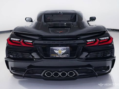 Used 2026 Chevrolet Corvette Z06 w/ Stealth Interior Trim Package RWD image 8