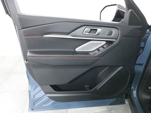 New 2026 Ford Explorer ST image 21