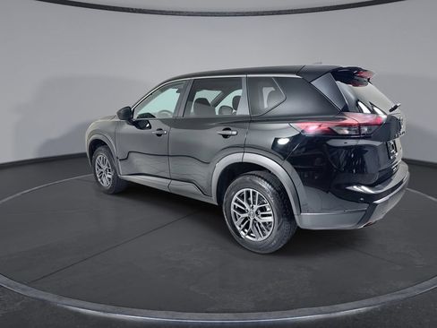Used 2024 Nissan Rogue S AWD/4WD image 6