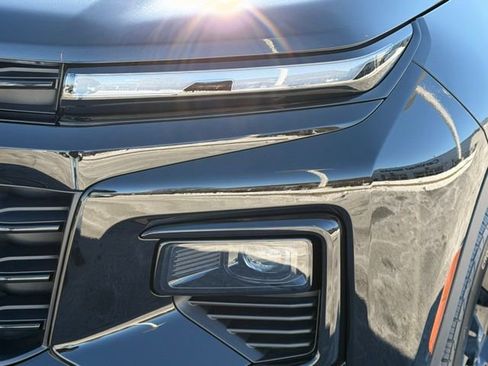 New 2026 Chevrolet Traverse LT w/ Midnight/Sport Edition image 17