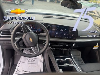 New 2027 Chevrolet Traverse LT w/ LPO, Floor Liner Package