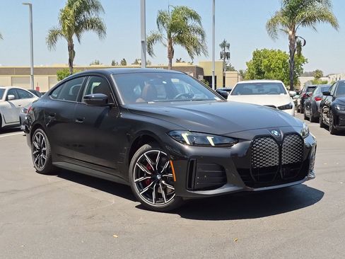 New 2026 BMW i4 eDrive40 w/ M Sport Package RWD image 2
