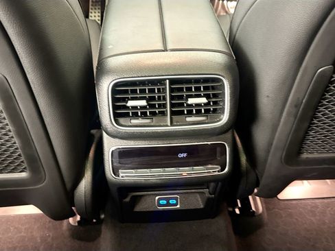 Used 2025 Mercedes-Benz GLS 450 4MATIC image 25