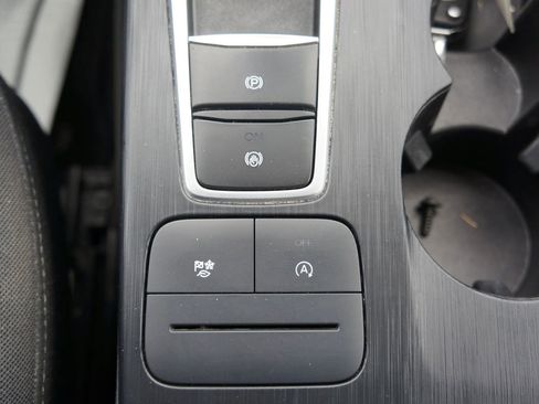 Used 2023 Ford Escape AWD image 38