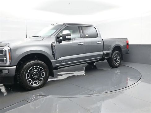 Used 2024 Ford F350 Platinum image 1