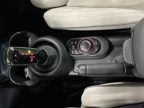 Certified 2023 MINI Cooper S image 27