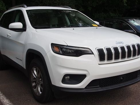 Used 2021 Jeep Cherokee Latitude Lux w/ Comfort/Convenience Group AWD/4WD image 2