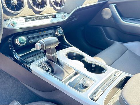 Used 2020 Kia Stinger GT image 15