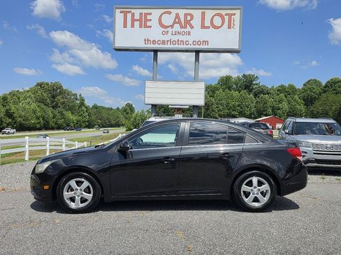 Used 2014 Chevrolet Cruze LT FWD image 2