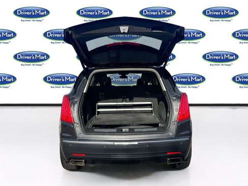 Used 2017 Cadillac XT5 Luxury w/ Driver Awareness Package image 30