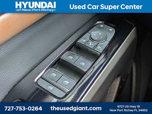 Used 2024 Nissan Pathfinder Platinum FWD image 39
