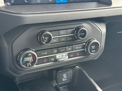 New 2025 Ford Bronco Big Bend image 30