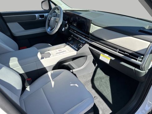 New 2026 Hyundai Santa Fe SE FWD image 28