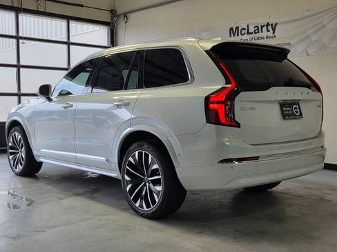 New 2026 Volvo XC90 T8 Plus w/ Protection Package Premier AWD/4WD image 3
