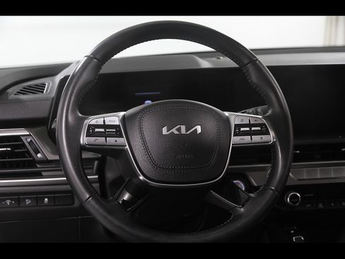Used 2024 Kia Telluride S w/ S Sunroof Package AWD/4WD image 7