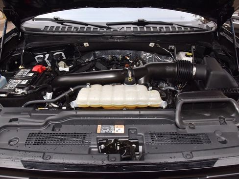 Certified 2025 Ford Expedition Active image 43