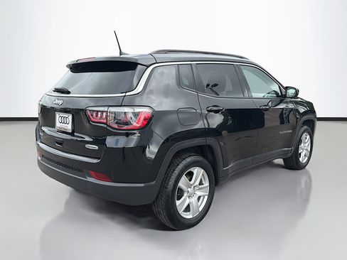 Used 2022 Jeep Compass Latitude w/ Convenience Group image 3