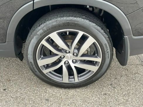 Used 2017 Honda Pilot Elite image 40