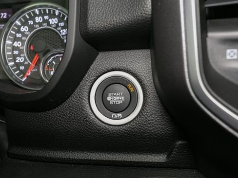 Used 2023 RAM 1500 Big Horn AWD/4WD image 28