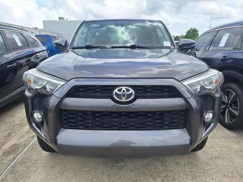 Used 2016 Toyota 4Runner SR5 Premium RWD image 2