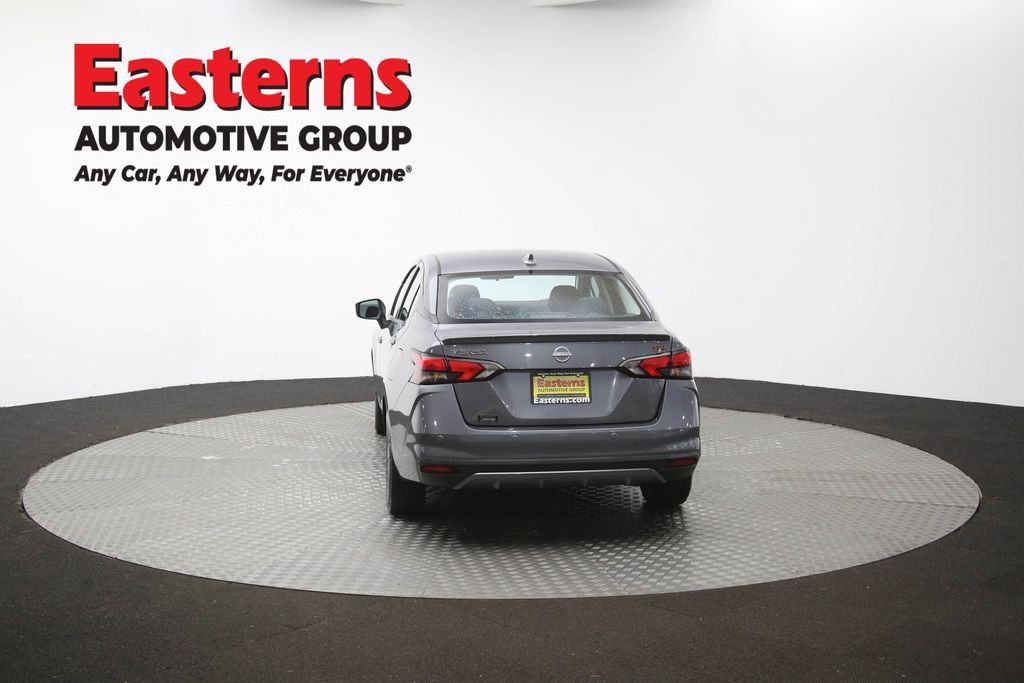 Used 2024 Nissan Versa SR FWD image 38