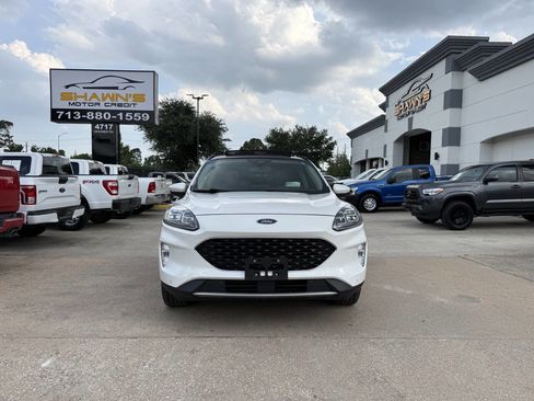 Used 2020 Ford Escape Titanium AWD/4WD image 41