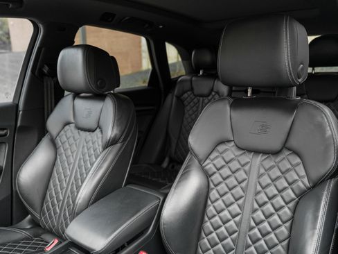 Used 2023 Audi SQ5 Premium Plus w/ Premium Plus Package image 21