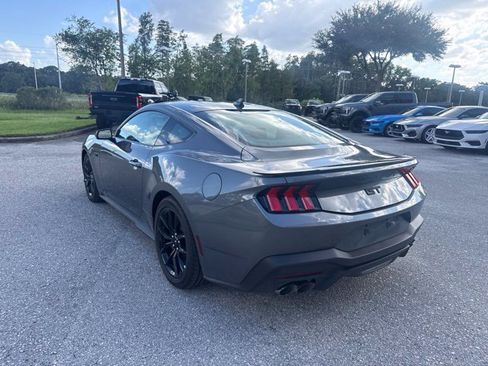 Used 2026 Ford Mustang GT Premium RWD image 4