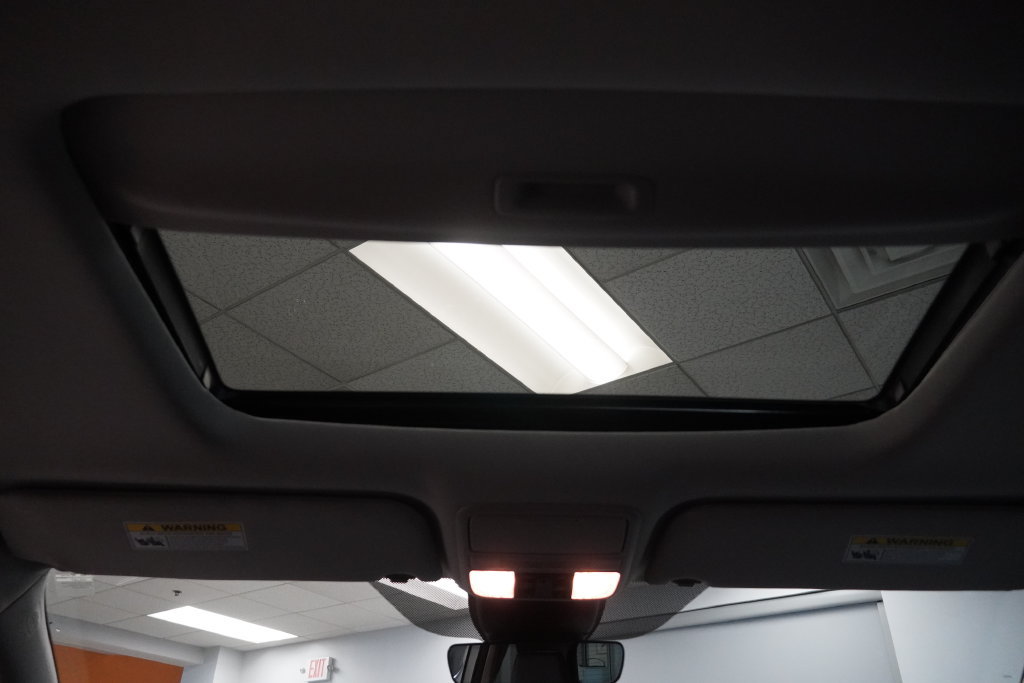 Used 2025 Honda Odyssey EX-L image 10