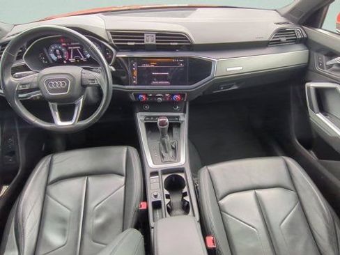 Used 2024 Audi Q3 2.0T Premium AWD/4WD image 11