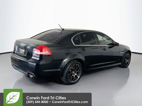 Used 2009 Pontiac G8 w/ Comfort And Sound Package RWD image 15