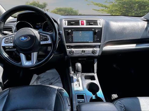 Used 2017 Subaru Legacy 2.5i Limited AWD/4WD image 15