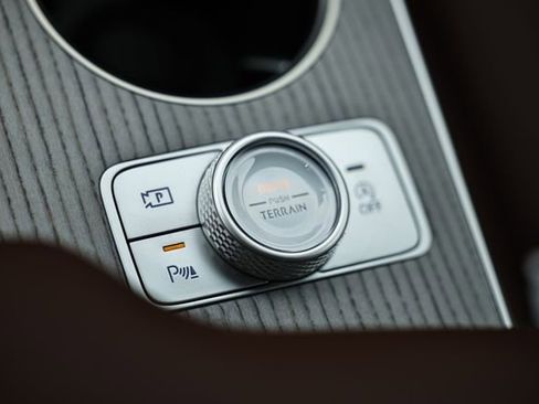 New 2026 Genesis GV80 3.5T Prestige image 38