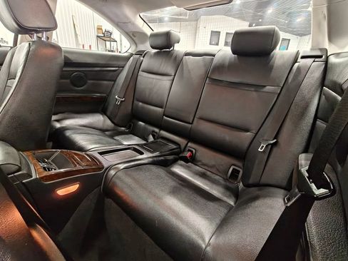Used 2011 BMW 328i xDrive Coupe AWD/4WD image 31