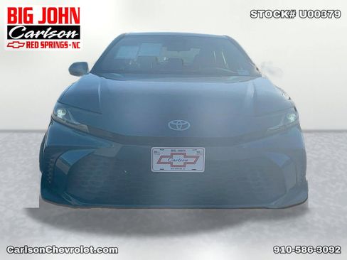 Used 2025 Toyota Camry SE FWD image 10