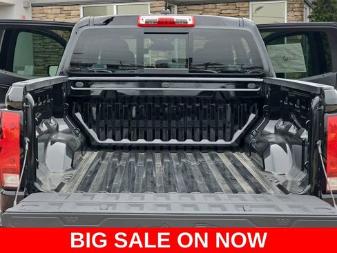 New 2026 Chevrolet Colorado LT w/ Advanced Trailering Package AWD/4WD image 12